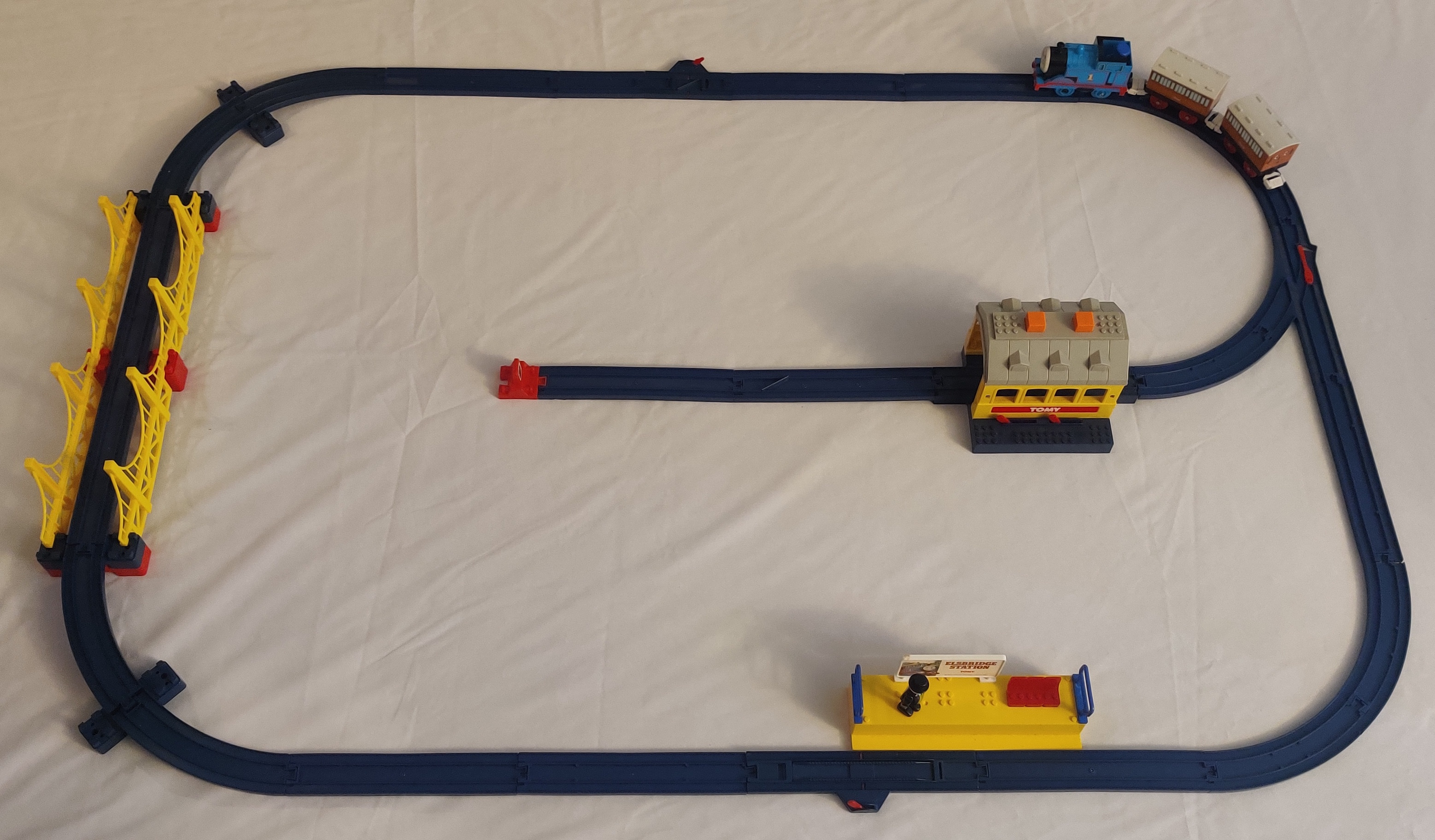 Tomy Train Thomas the Tank Engine Deluxe Set